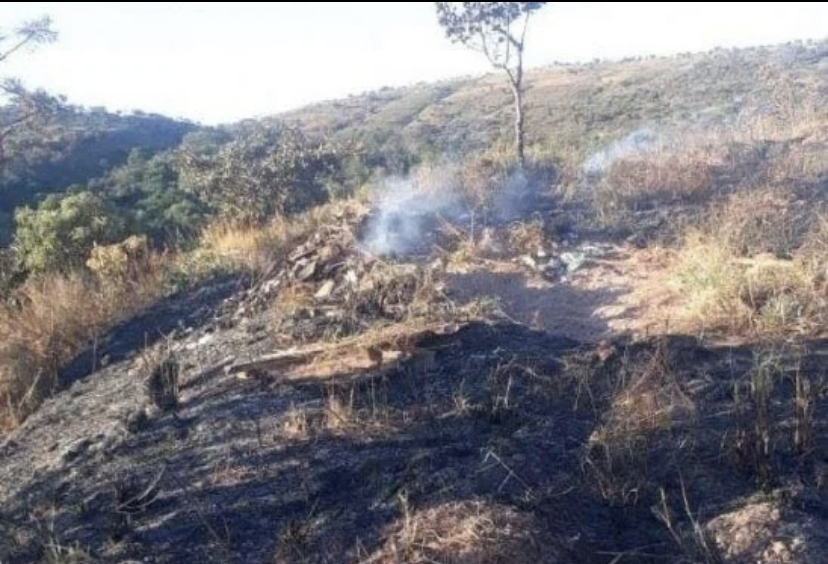 Carro incendiado nesta terça-feira, pode ter sido usado por Lázaro