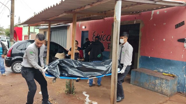 Mulher é encontrada morta em casa com marcas de violência em Dourados