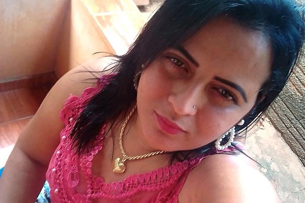 Mulher é assassinada a facadas por namorado em Ribas do Rio Pardo