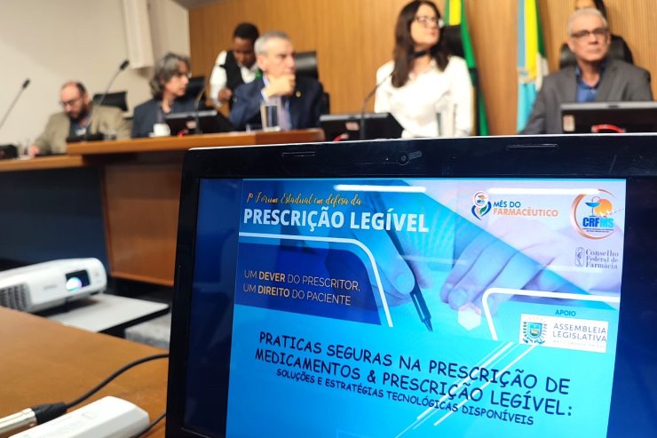 Audiência debate necessidade da prescrição médica legível como direito do cidadão