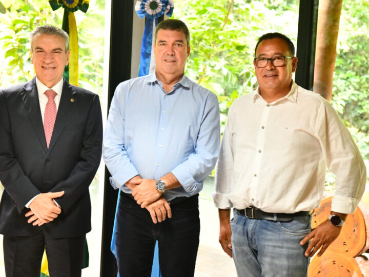 Com Riedel e prefeito Bandeira, Paulo Corrêa articula construção do minianel viário em Amambai