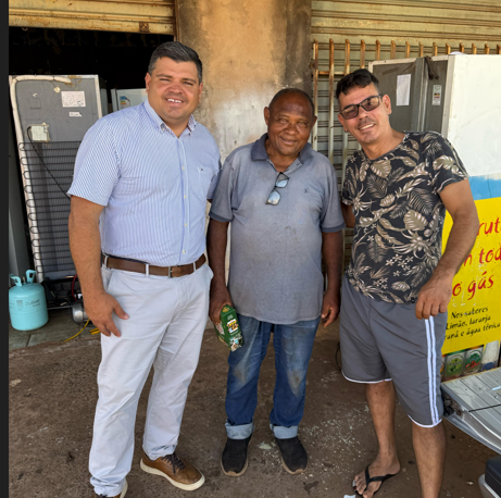 Vereador Silvio Pitu percorre os bairros de de Campo Grande ouvindo a população e buscando melhorias