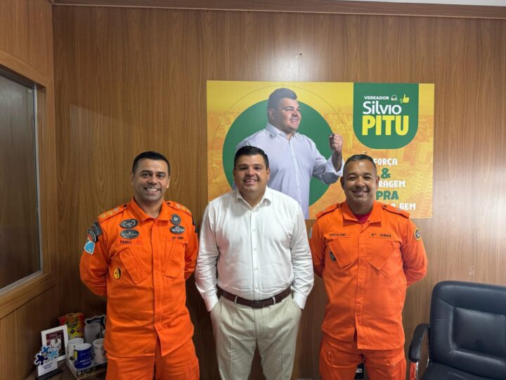 Vereador Silvio Pitu recebe autoridades do Corpo de Bombeiros para tratar de melhorias em prol da corporação e da sociedade