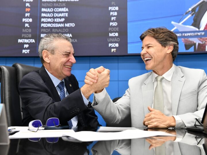 Paulo Corrêa e Paulo Duarte propõem lei que amplia acesso a produtos manipulados e fortalece farmácias em MS